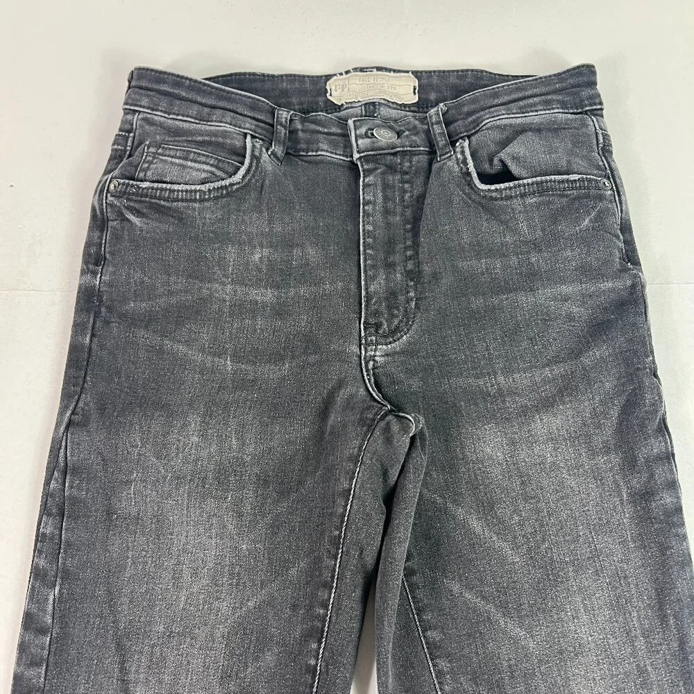 Free People Jeans Women's 26x30* Flare Skinny Black Raw Split Hem Denim Tag 27R